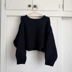 Shaina Mote Crop Cloud Chunky Crewneck - Black